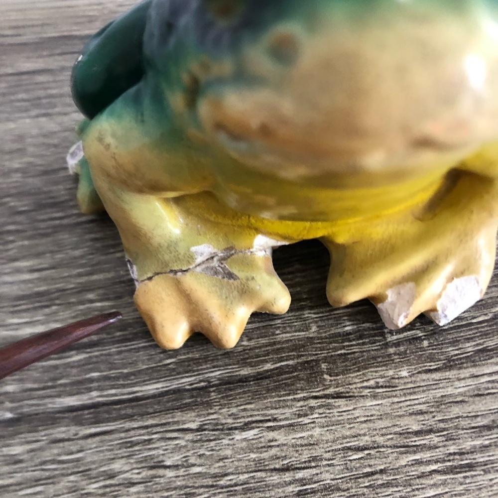 Vtg Chalkware Frog Statue - Picture 10 of 13